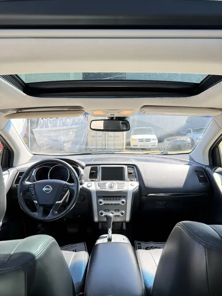 Nissan Murano снимка Nissan Murano