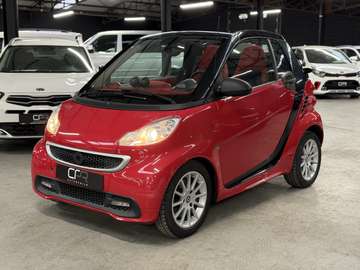 Cabrio 1.0i * RADIO * RADAR AR * SIEGE CH