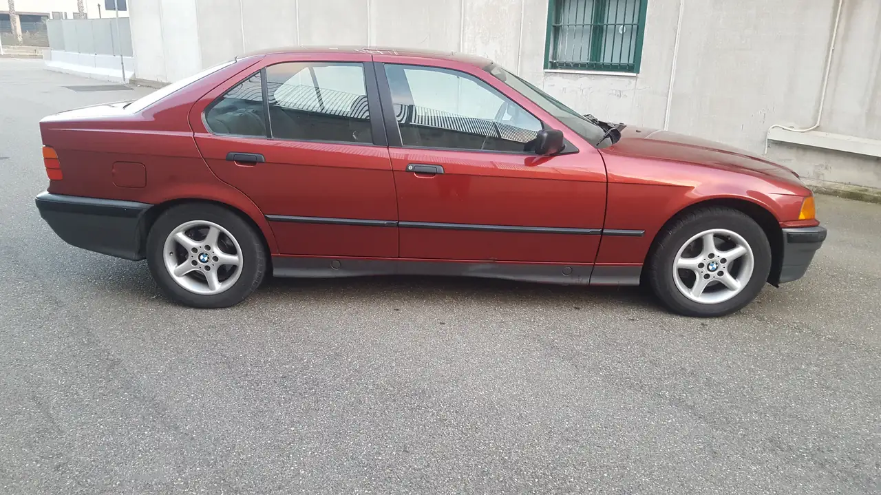 BMW 318 E 36 4 porte, foto 7