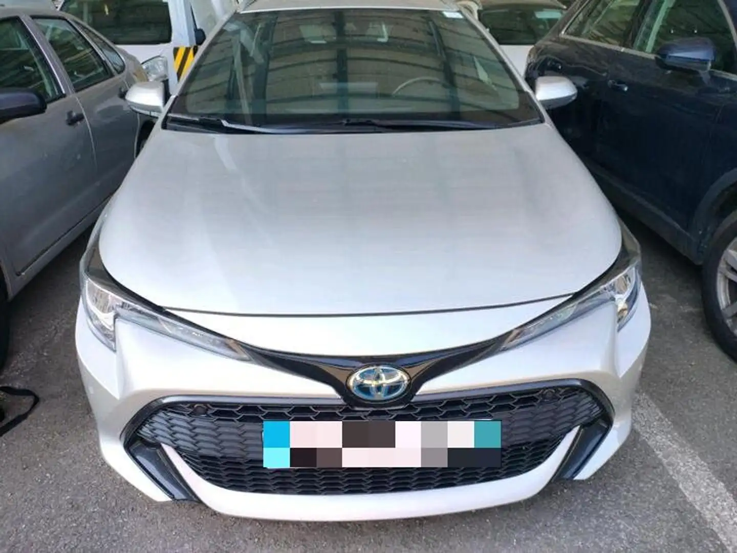 Toyota Corolla 122H DYNAMIC BUSINESS + PROGRAMME BEYOND ZERO ACAD Gris - 2