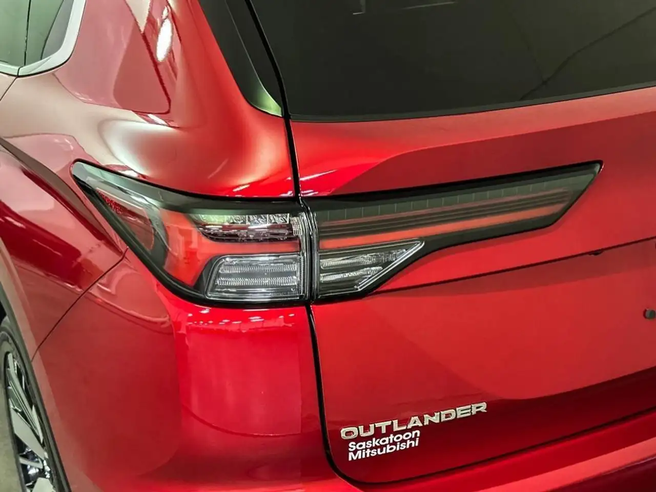 Mitsubishi Outlander снимка Mitsubishi Outlander