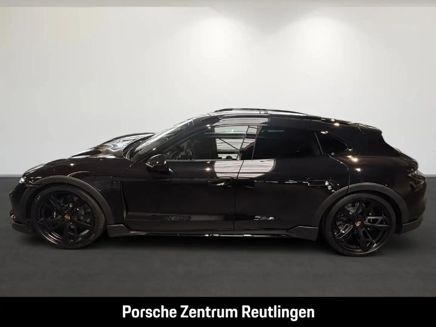 Porsche Taycan 4 Cross Turismo Surround-View InnoDrive Schwarz - 2
