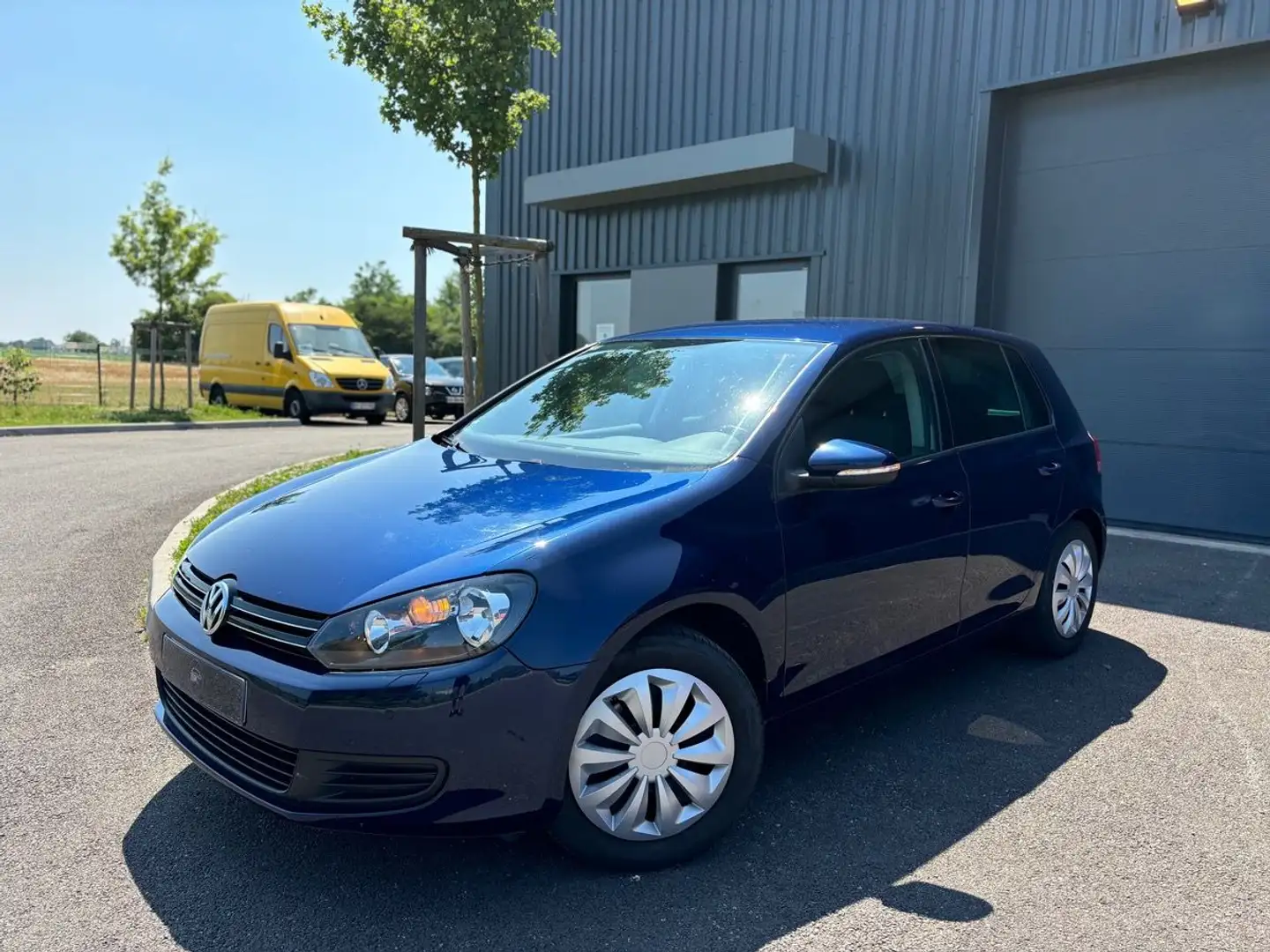 Volkswagen Golf VI 1.4 COMFORTLINE 5 PORTES - CARNET D'ENTRETIEN C Bleu - 1