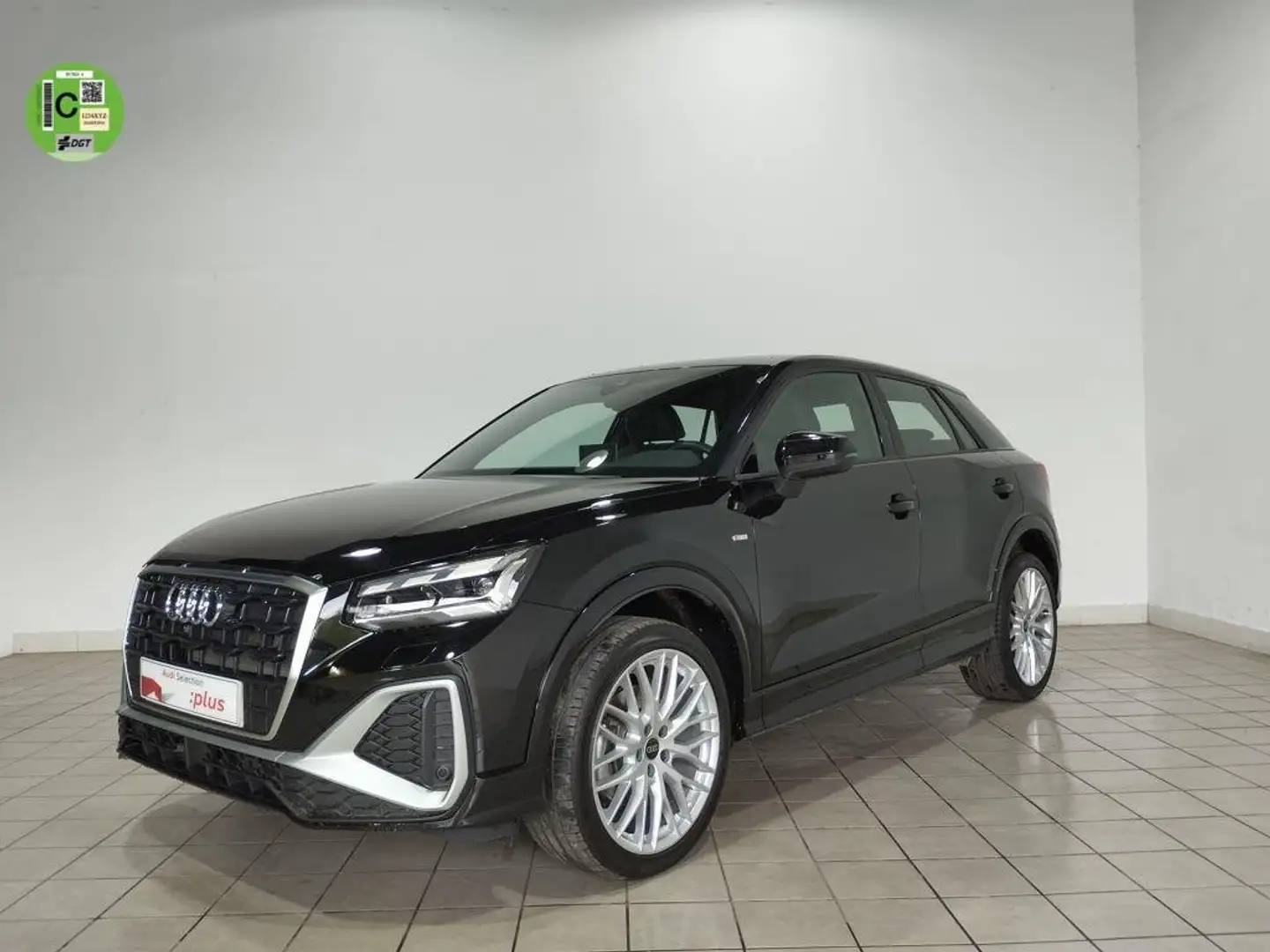 Audi Q2 35 TDI Adrenalin S tronic 110kW Negro - 1