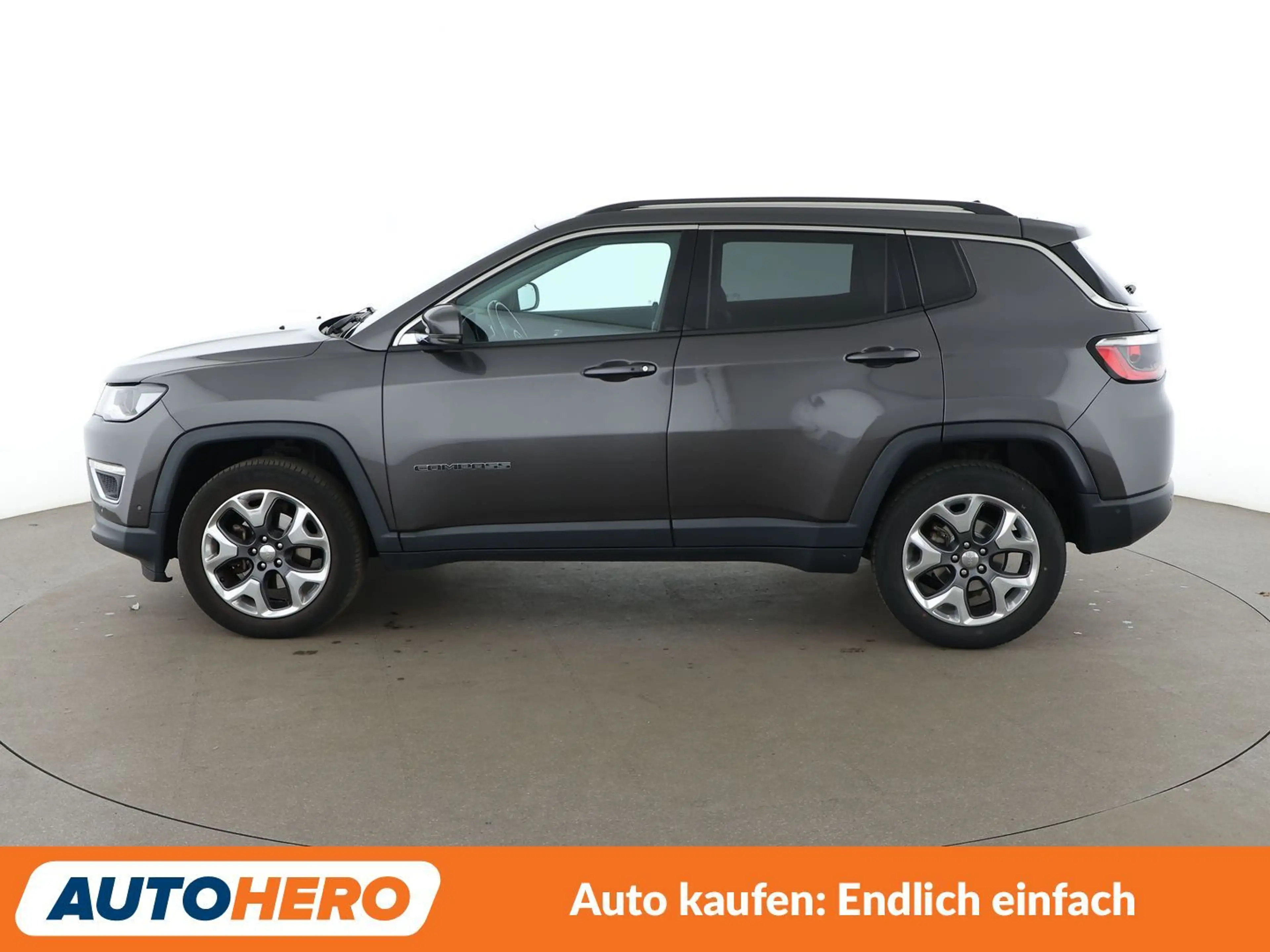 Jeep Compass 2.0 M-Jet Limited 4WD *NAVI*BI-XENON*ACC*CAM*PDC* — photo 3