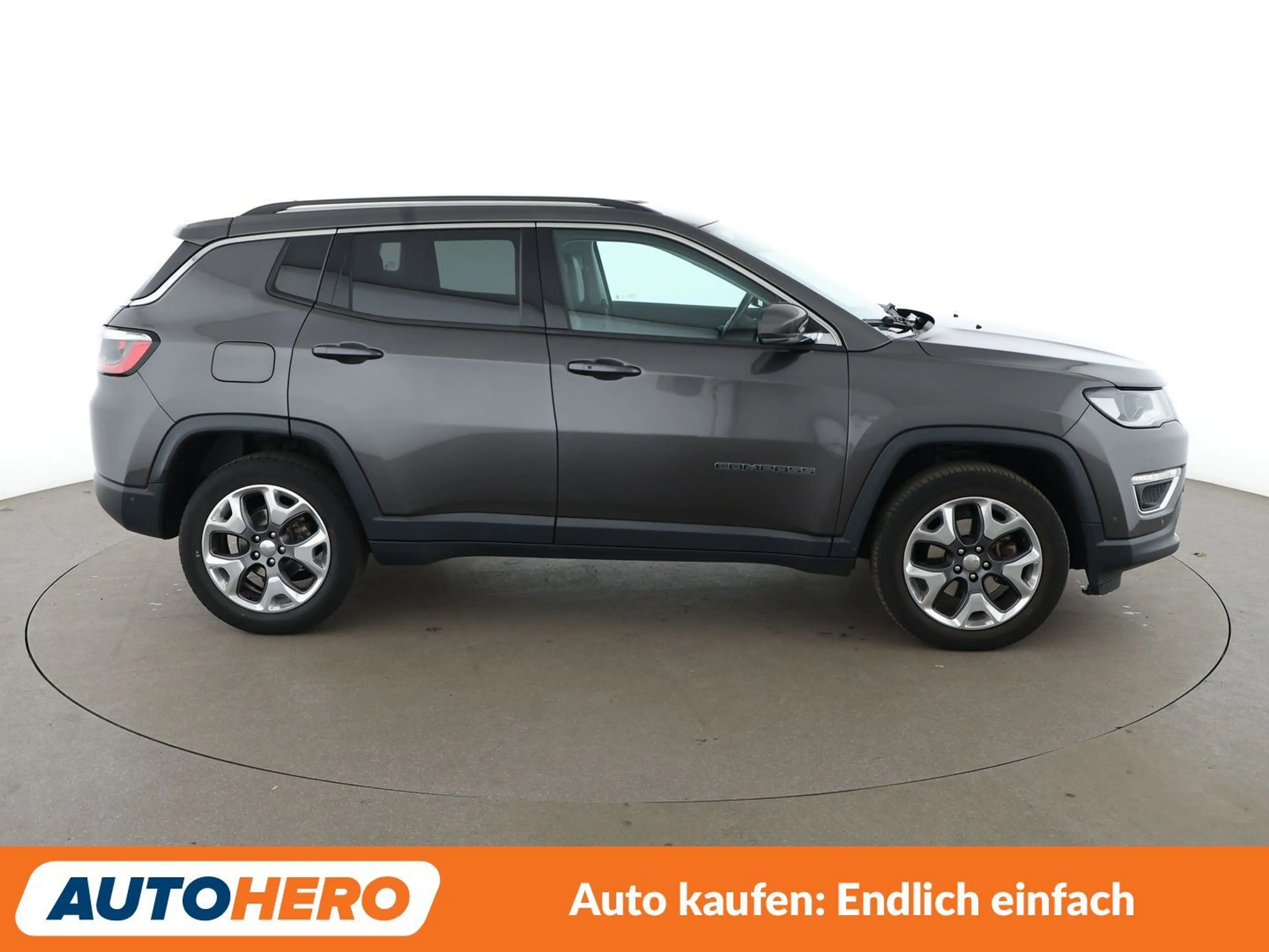 Jeep Compass 2.0 M-Jet Limited 4WD *NAVI*BI-XENON*ACC*CAM*PDC* — photo 7
