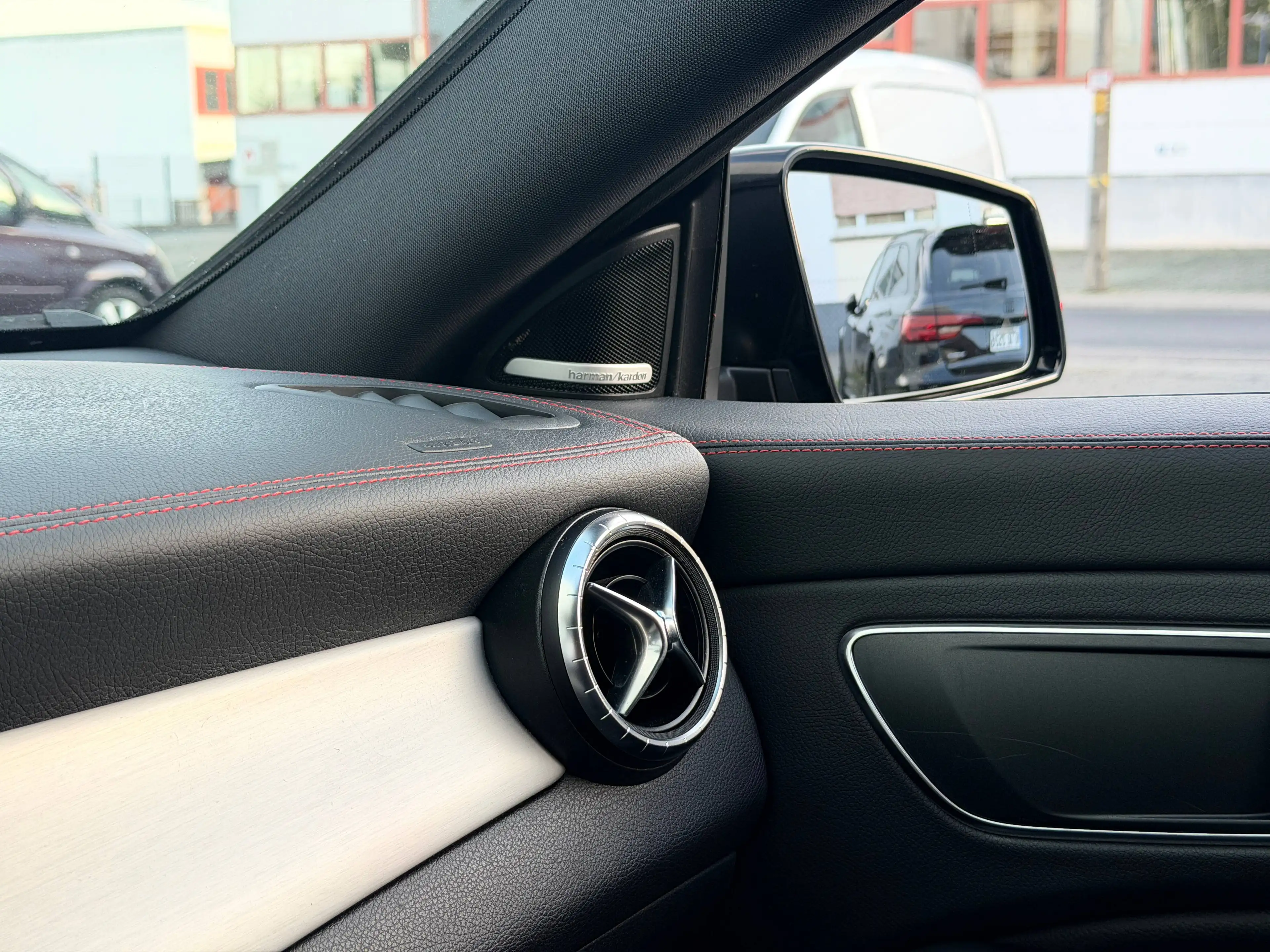 Mercedes-Benz CLA 250 CLA 250 3x AMG line *Harman&Kardon* Rkam 2. Hand Leder TOP — photo 8