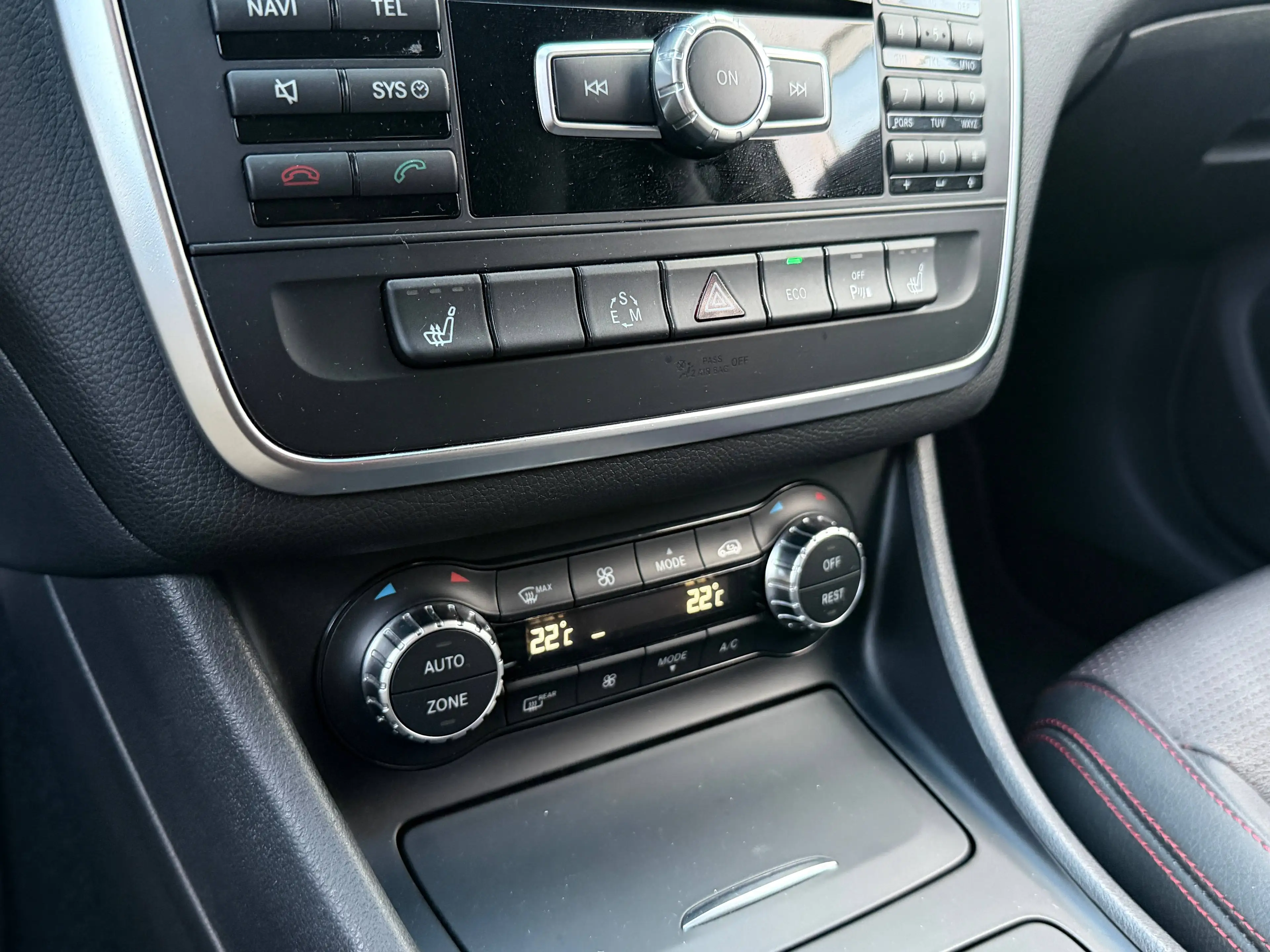 Mercedes-Benz CLA 250 CLA 250 3x AMG line *Harman&Kardon* Rkam 2. Hand Leder TOP — photo 12