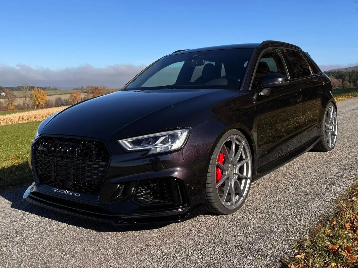 Audi RS3 SB 2,5 TFSI quattro S-tronic Schwarz - 2