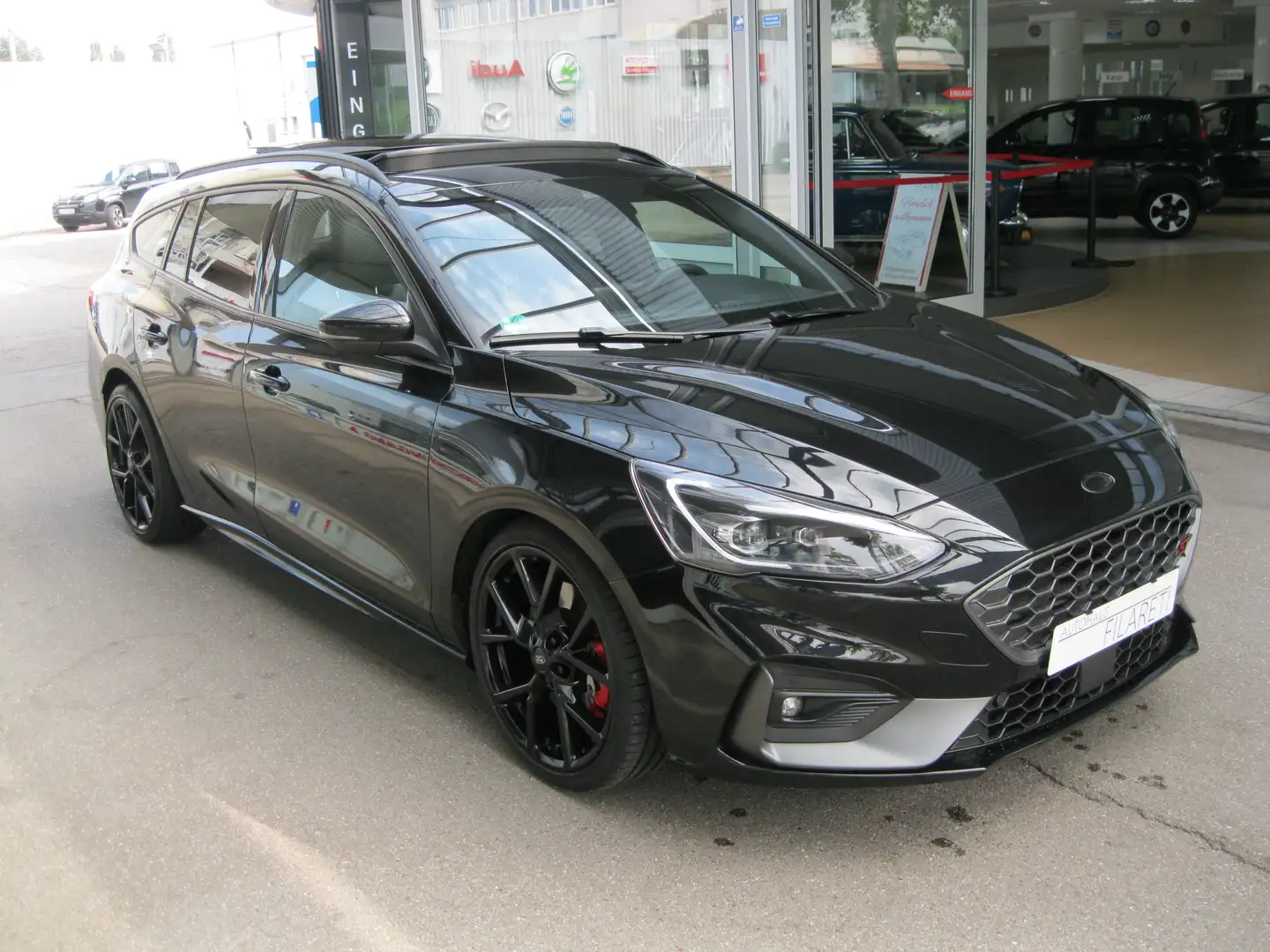 Ford Focus ST Automatik 2,3l 206Kw Navi-Klima-Pano-Winterpak. Noir - 2