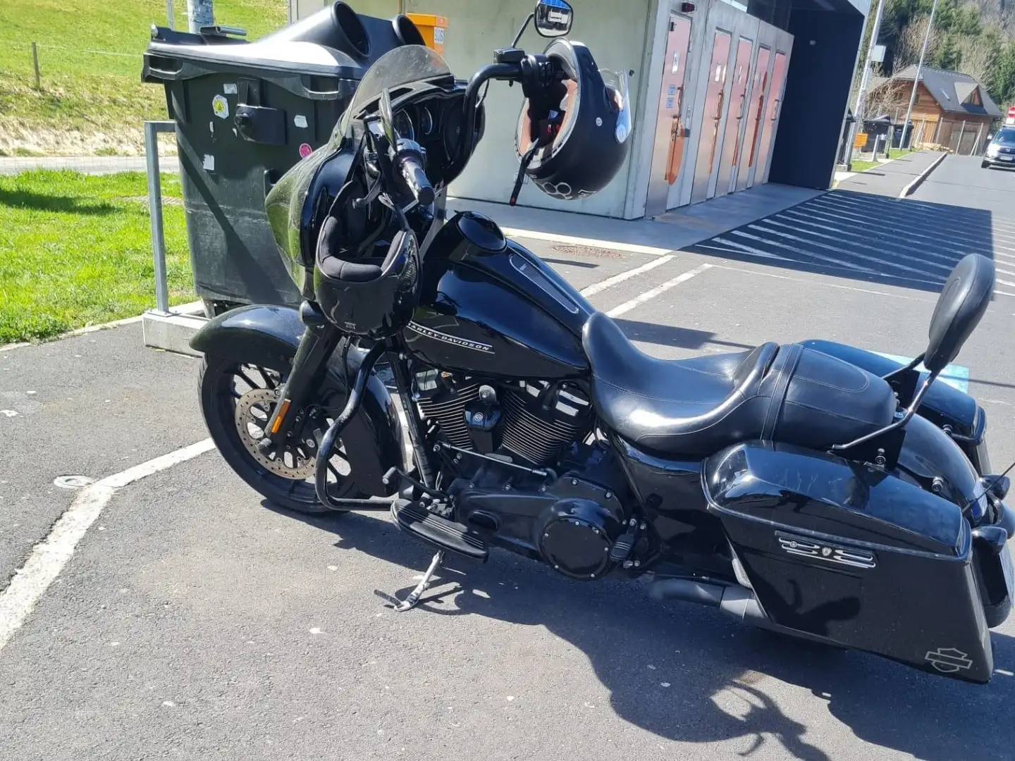 Harley-Davidson Street Glide Special Negru - 2