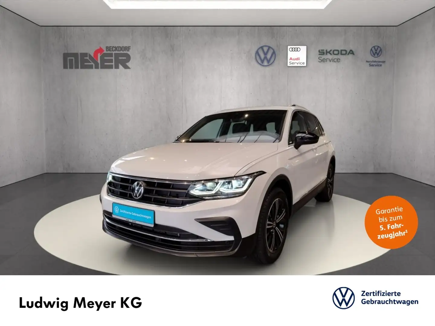 Volkswagen Tiguan MOVE 1.5 TSI DSG Klima Navi Rückfahrkamera Blanco - 1