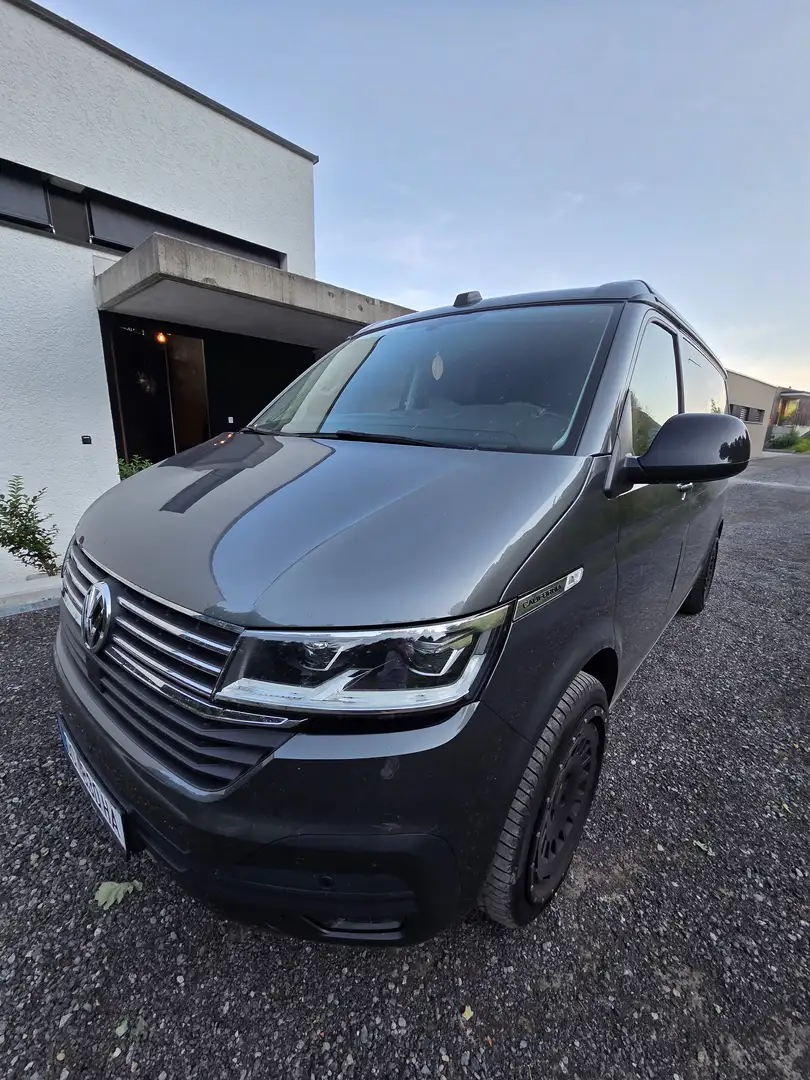Volkswagen T6.1 California California Beach Grau - 2