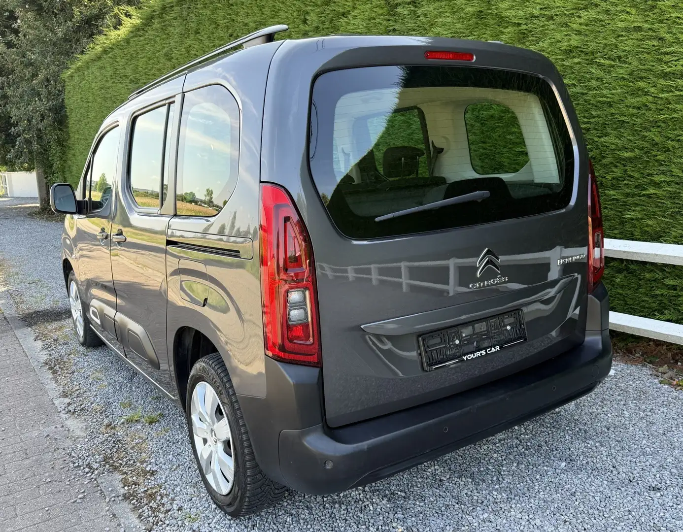 Citroen Berlingo 1.5 BlueHDi M Live S - Ecran - Clim - Euro 6d Grau - 2