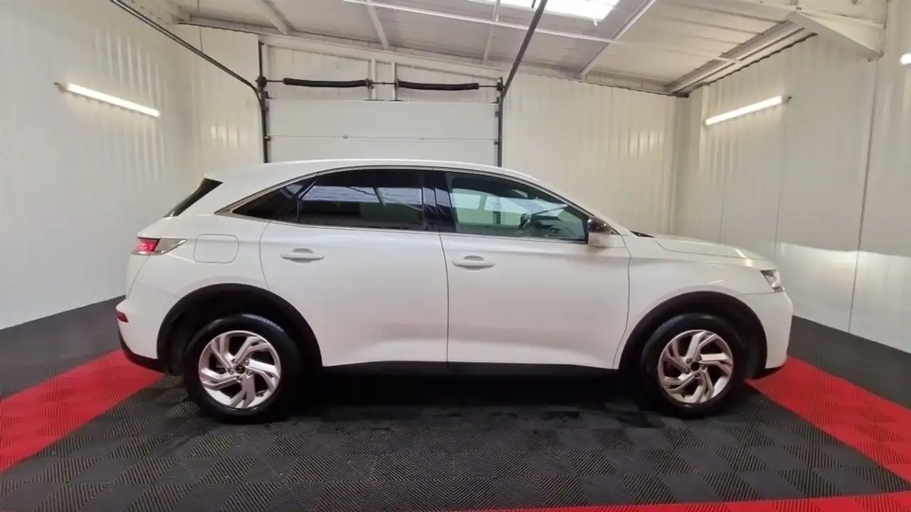DS Automobiles DS 7 Crossback 2021