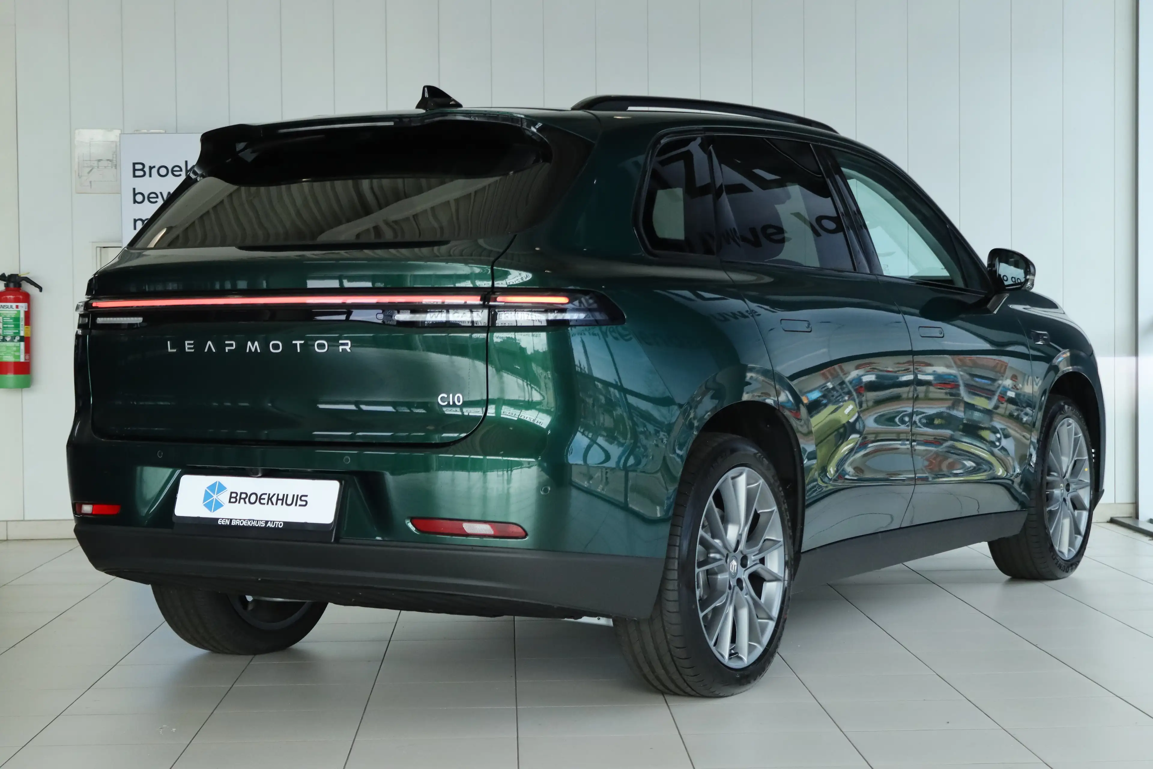 Leapmotor C10 Design Pro 69.9 kWh DEMO DEAL | Adapt. Cruise | 36 — photo 2
