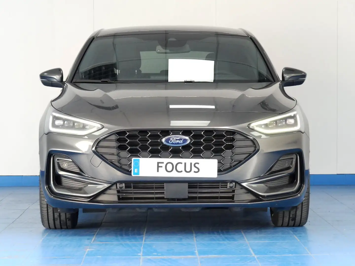 Ford Focus 1.0 Ecoboost ST-Line X 125 Grijs - 2