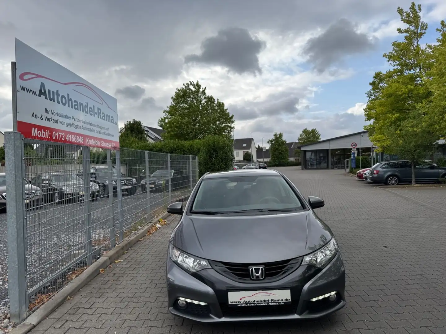 Honda Civic Lim. 5-trg. 2.2 i-DTEC Sport R.Kamera 2.Ha - 2