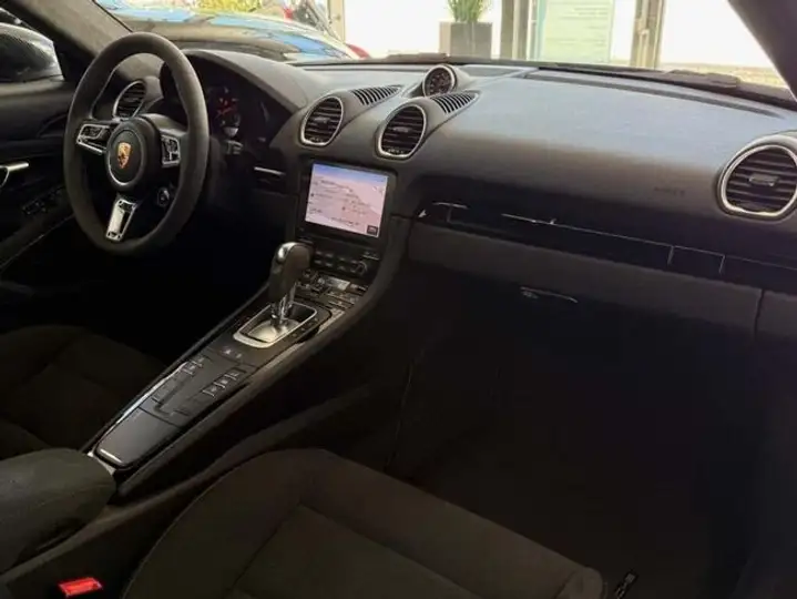 Porsche Cayman 2023, foto 9