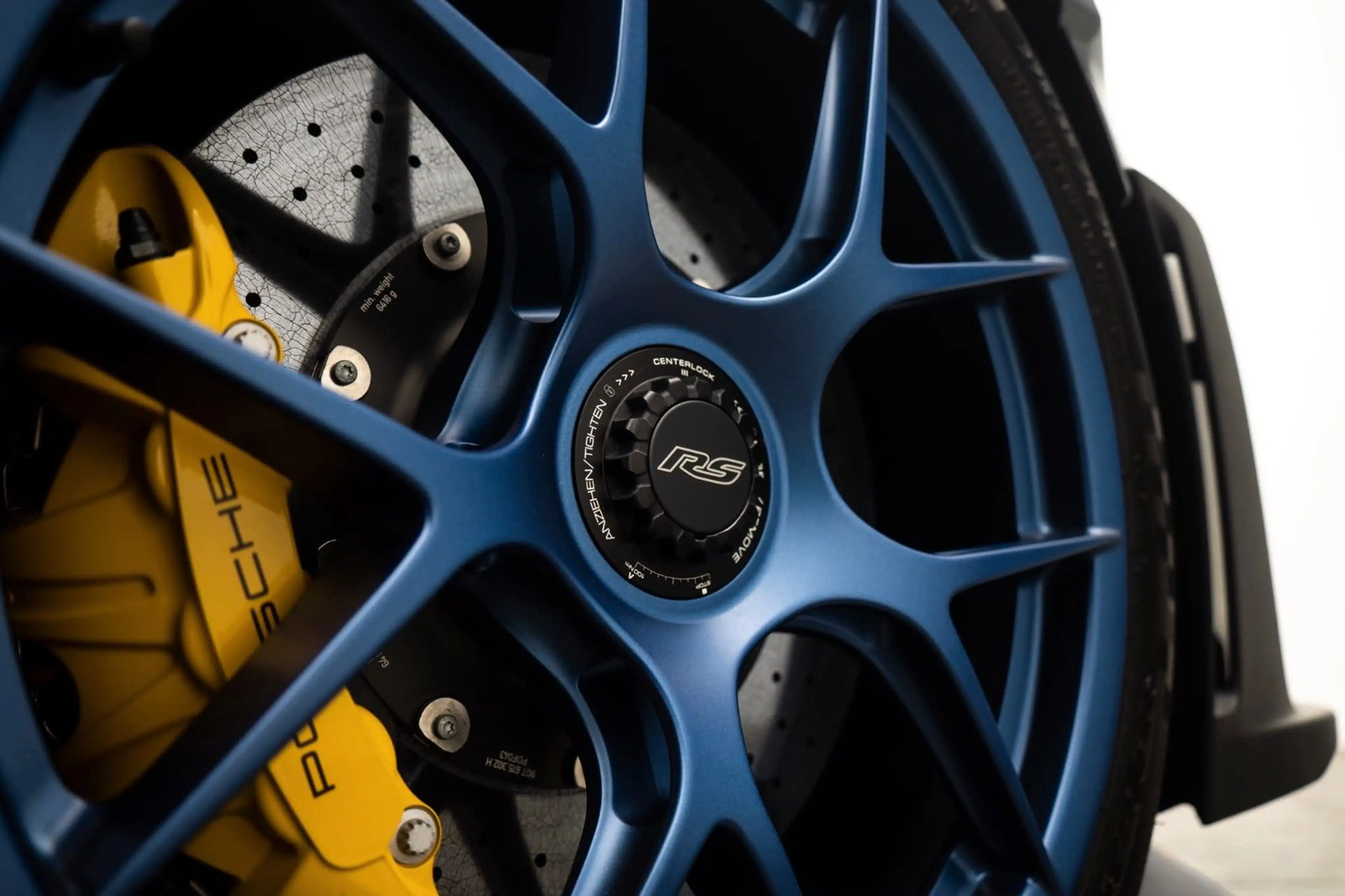 Porsche 992 GT3 RS — photo 9