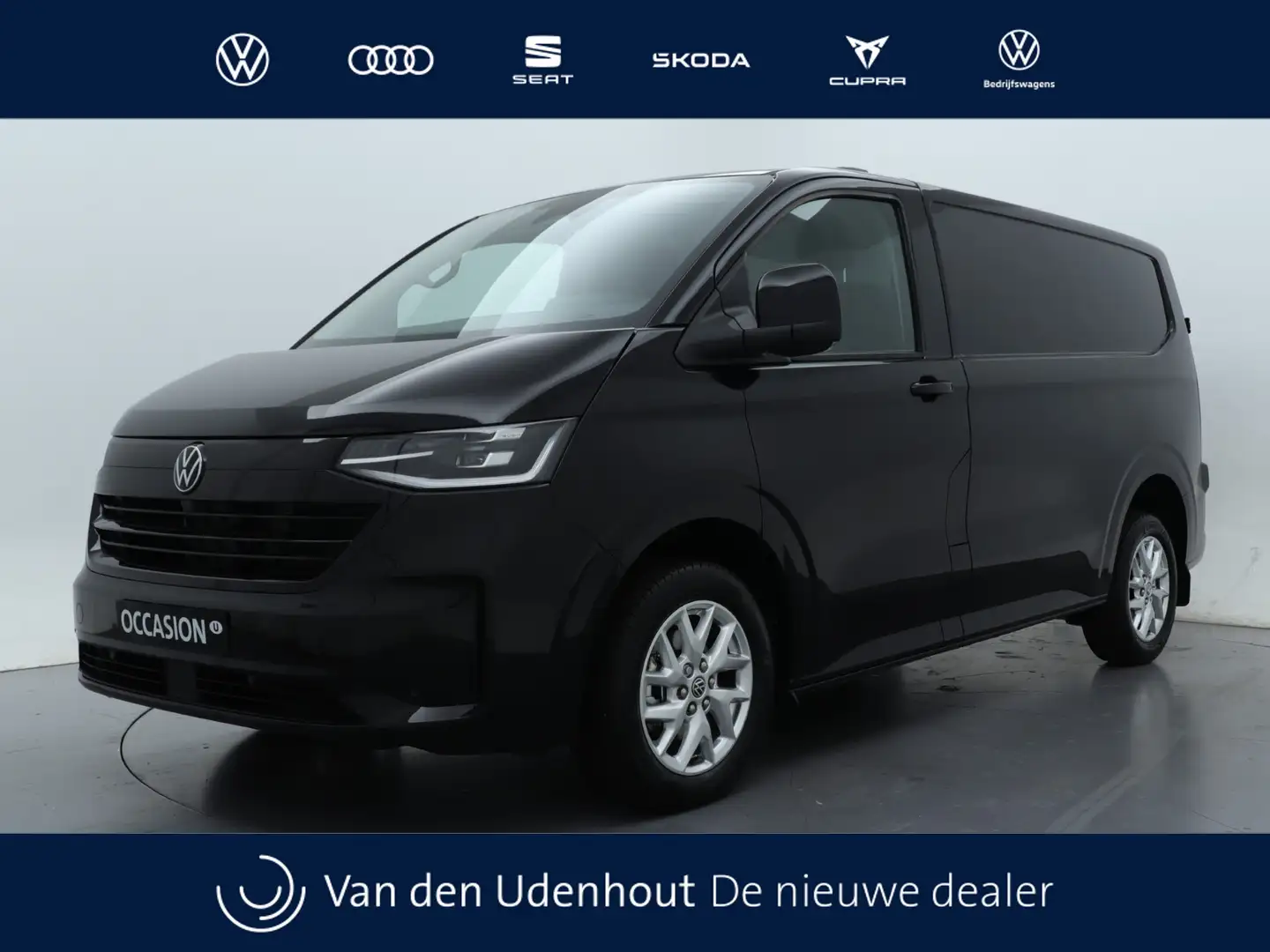 Volkswagen T7 Transporter L1H1 2.0 TDI 170pk Automaat 2.8T Bulli-Intro /BPM- Zwart - 1