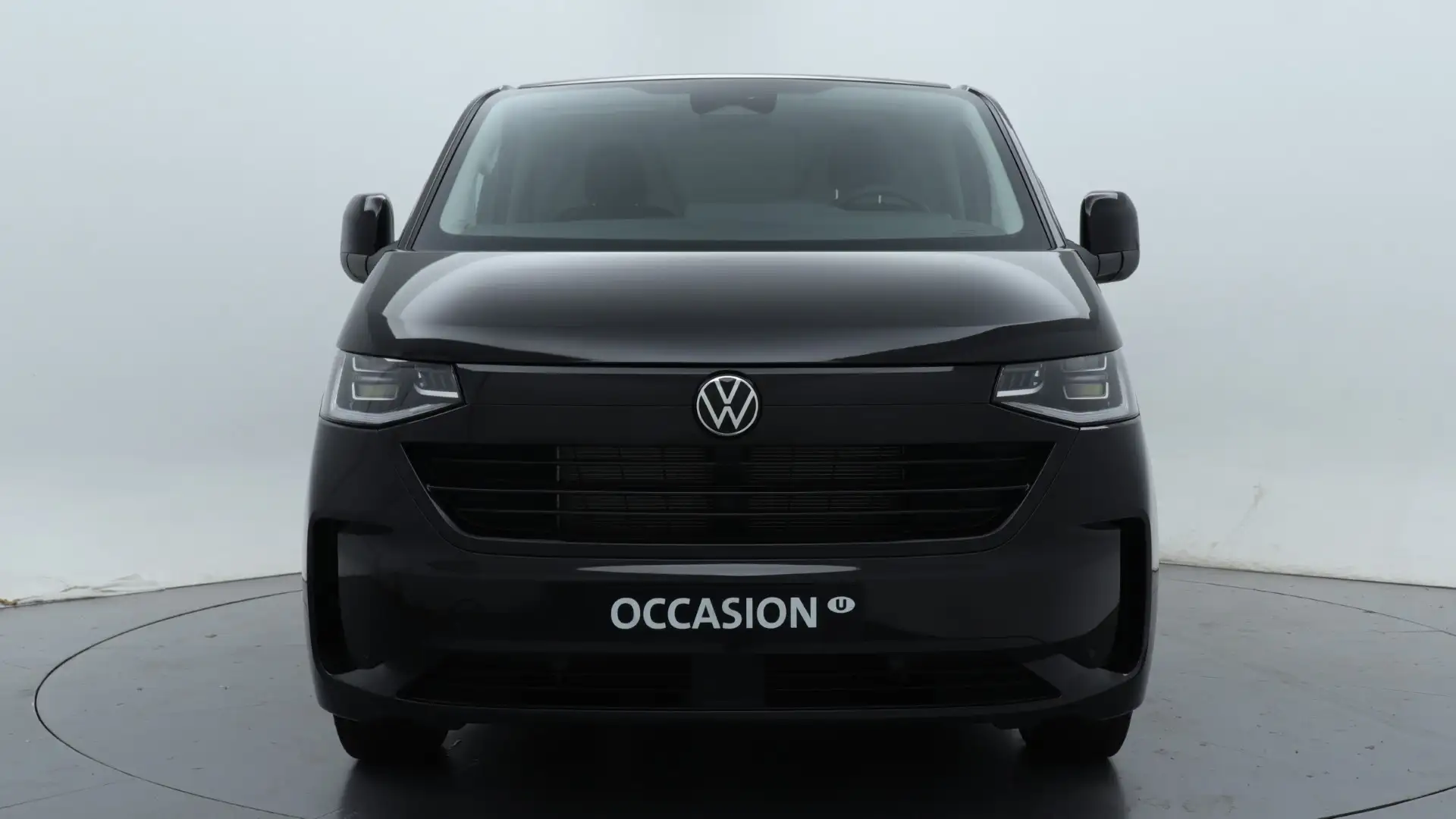 Volkswagen T7 Transporter L1H1 2.0 TDI 170pk Automaat 2.8T Bulli-Intro /BPM- Zwart - 2