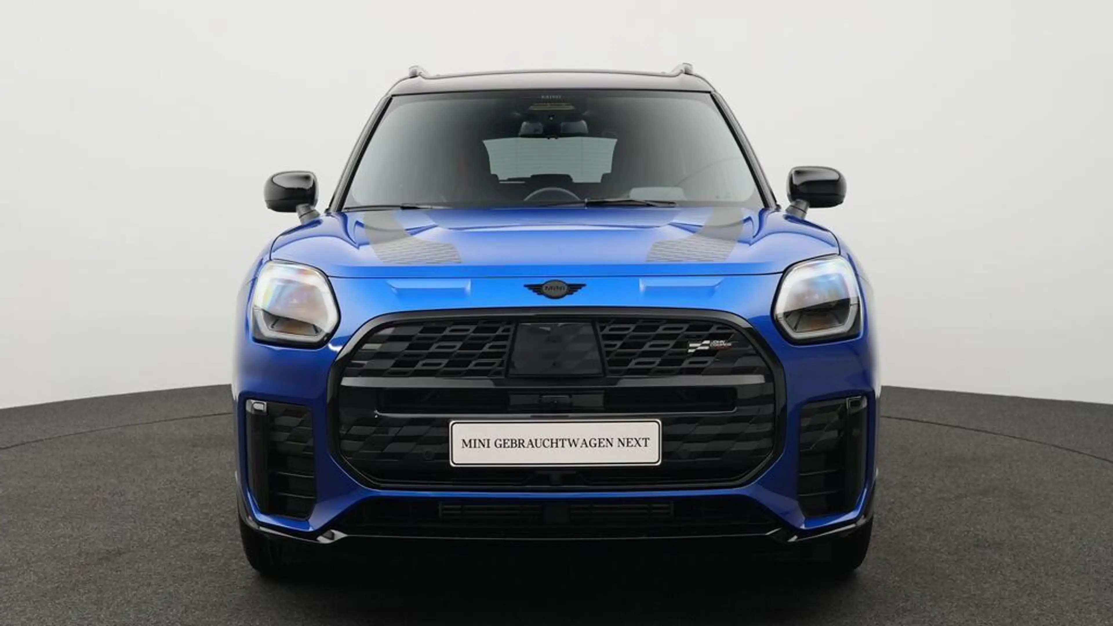 MINI Countryman S All4 John Cooper Works Trim — photo 15