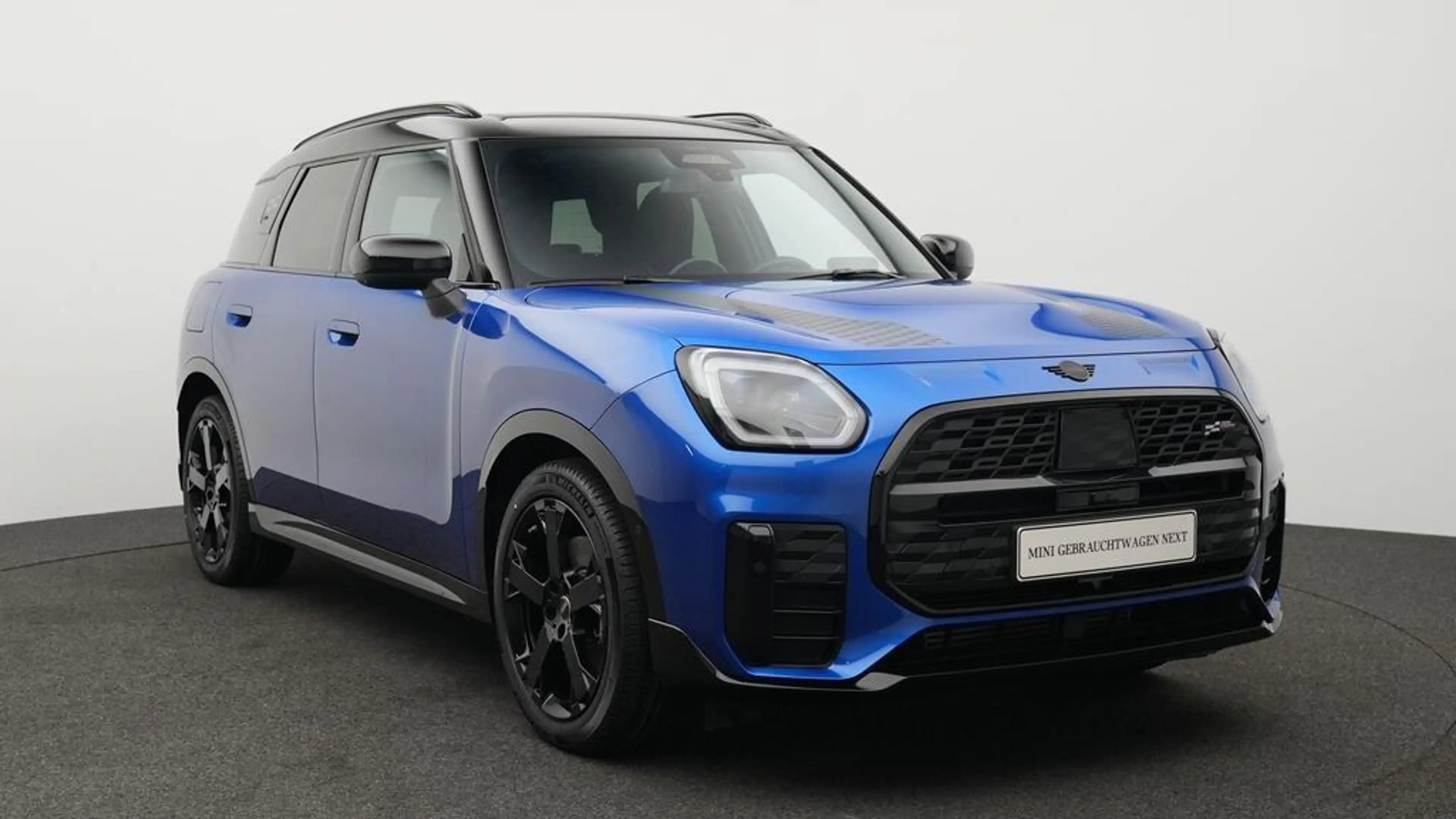 MINI Countryman S All4 John Cooper Works Trim — photo 14