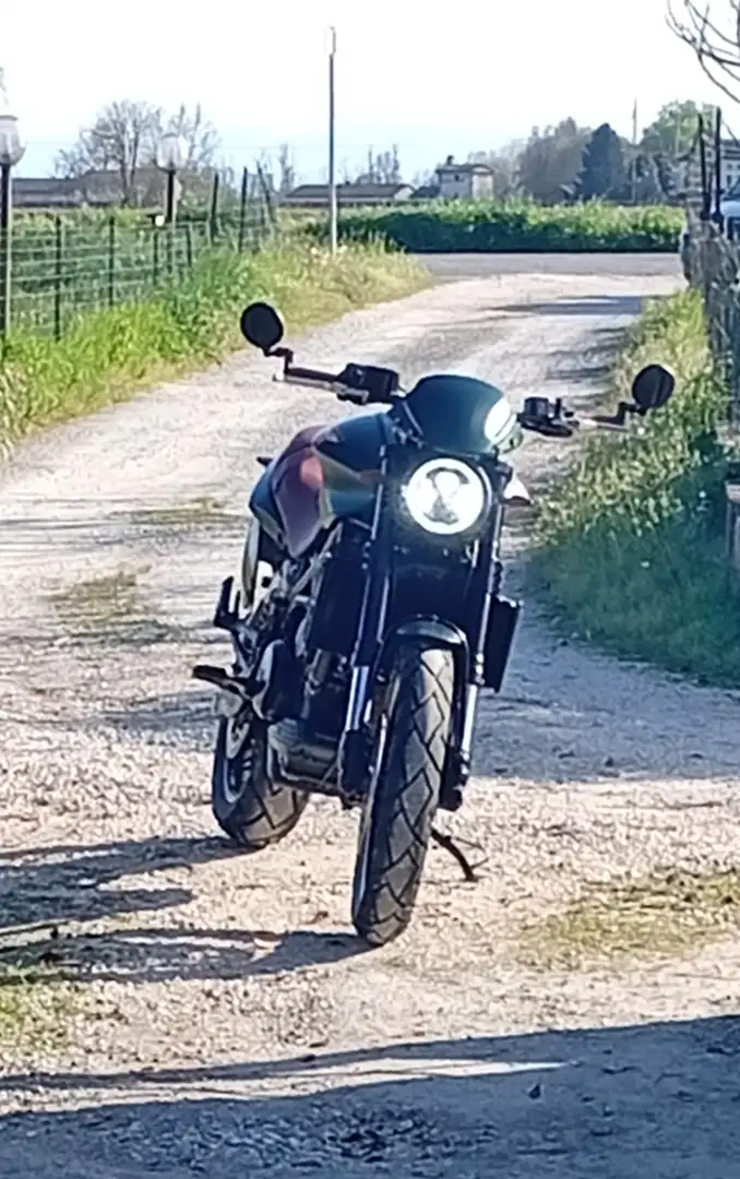 Moto Morini Scrambler 1200 Verde - 1