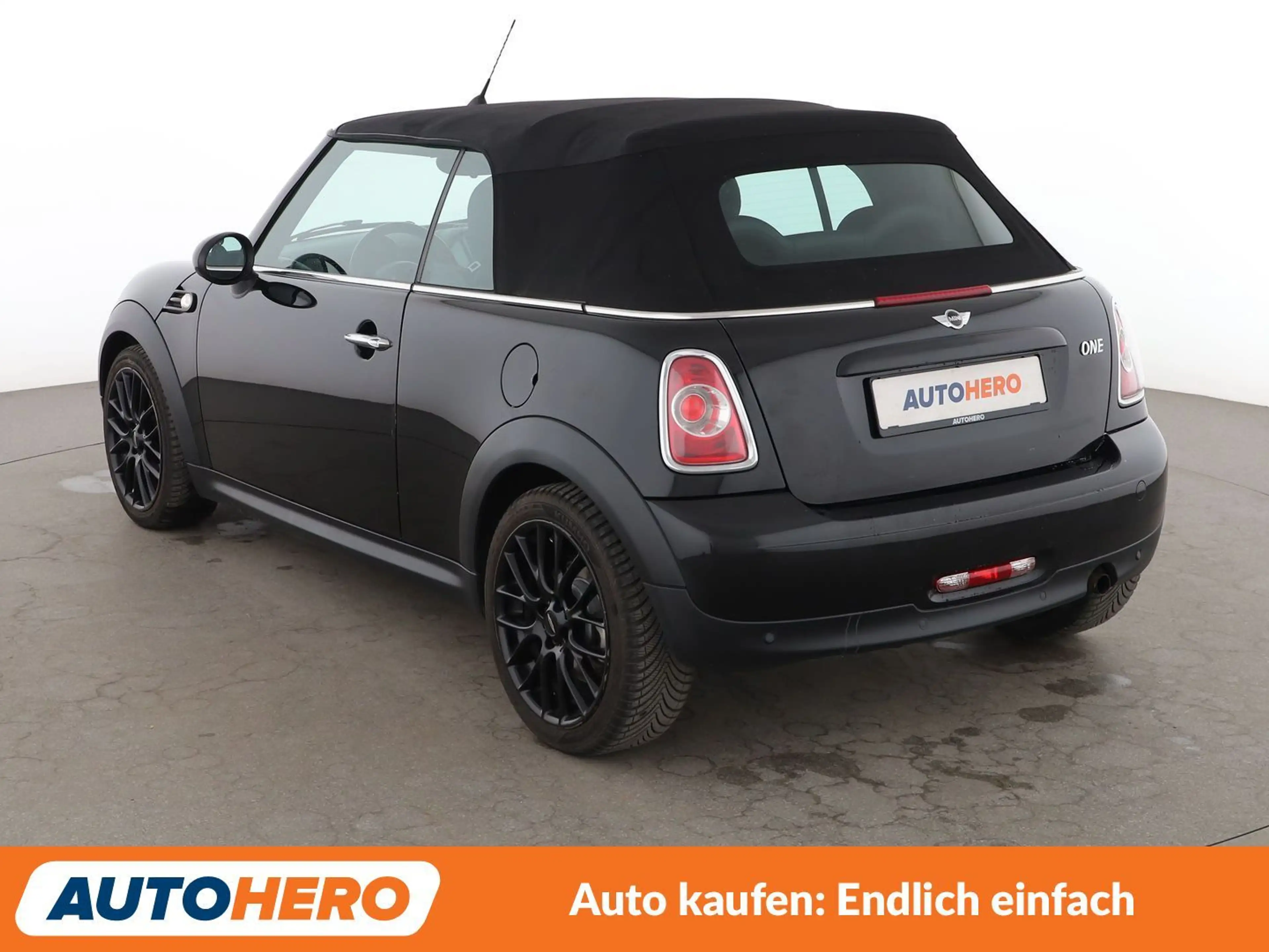 MINI One Cabrio One*PDC*SHZ*KLIMA*GARANTIE* — photo 4