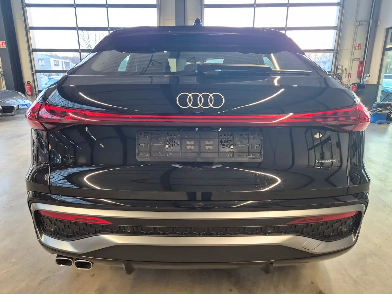 Audi Q5 SPORTBACK 2.0TDI QUATTRO S LINE MATRIX 360CAM 6