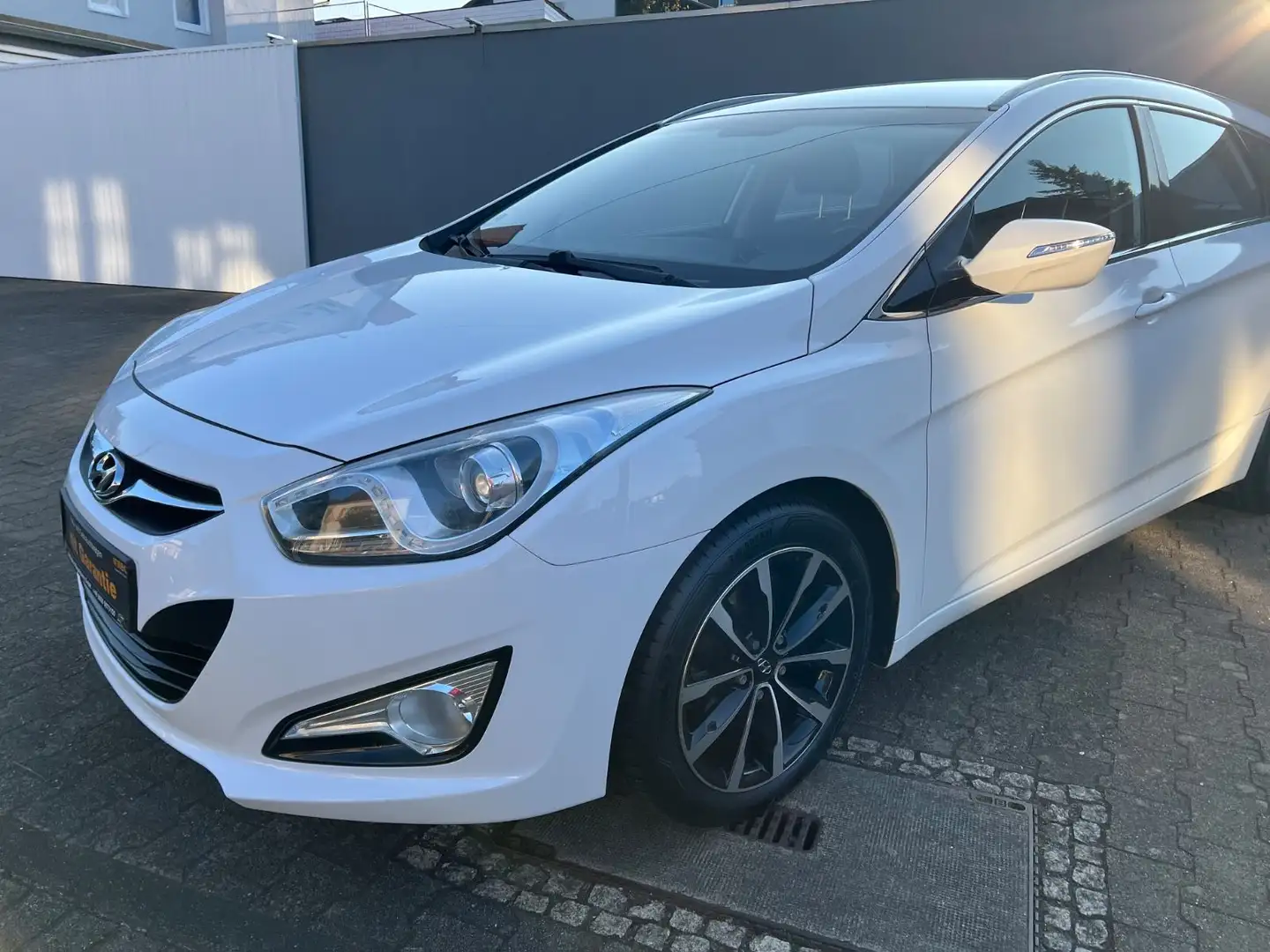 Hyundai i40 cw 5 Star Edition Weiß - 2