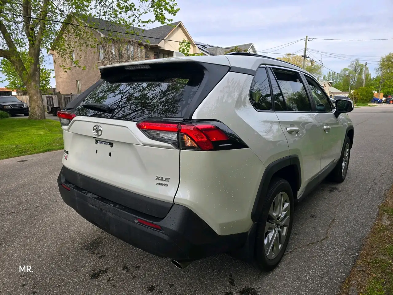 Toyota RAV 4 снимка Toyota RAV 4