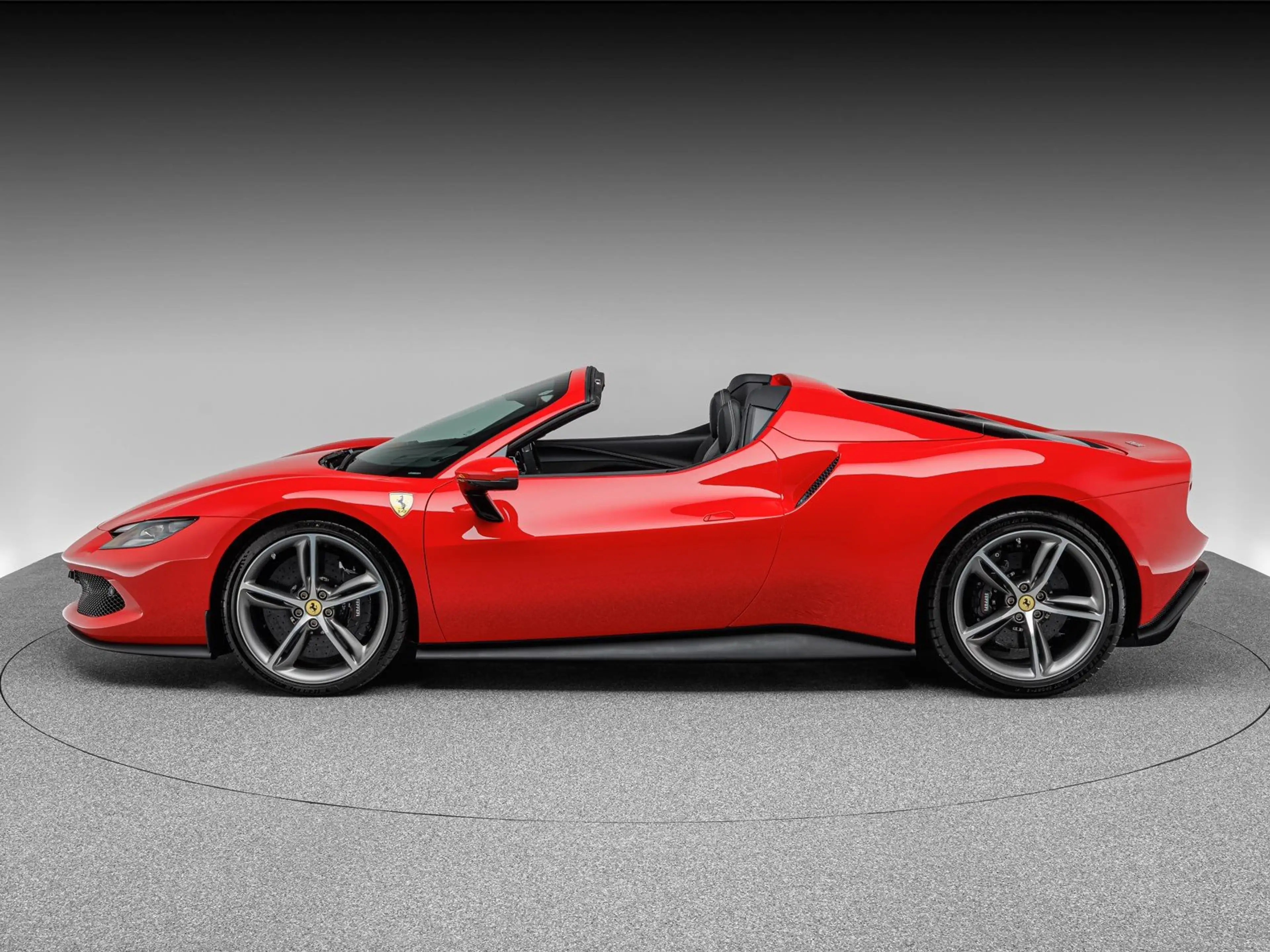 Ferrari 296 GTS — photo 2