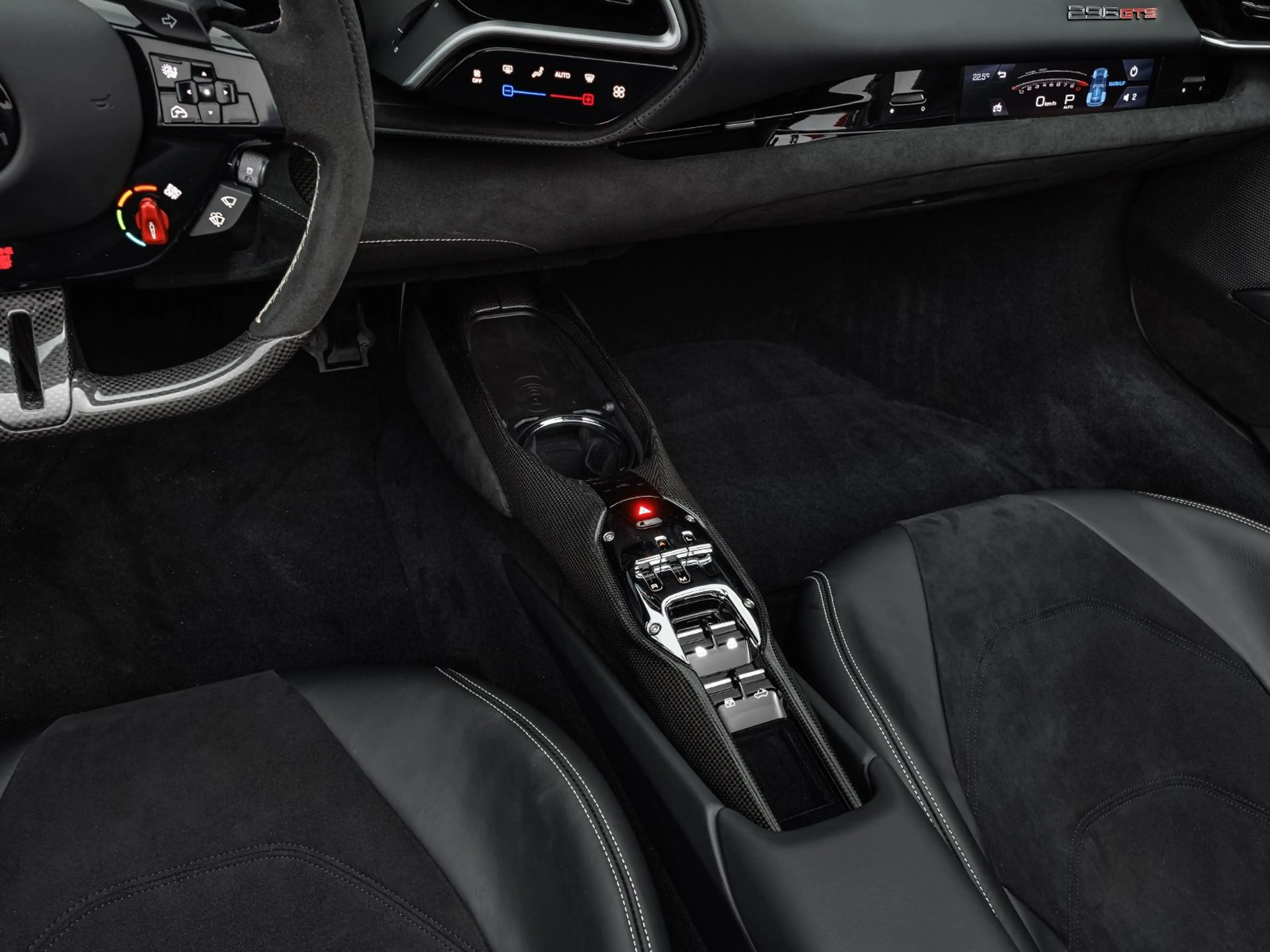 Ferrari 296 GTS — photo 14