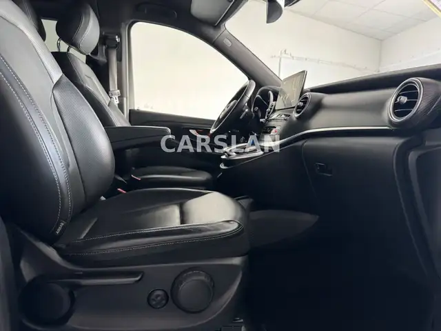 Mercedes-Benz V-Class view 22
