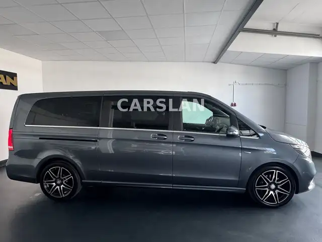 Mercedes-Benz V-Class view 8