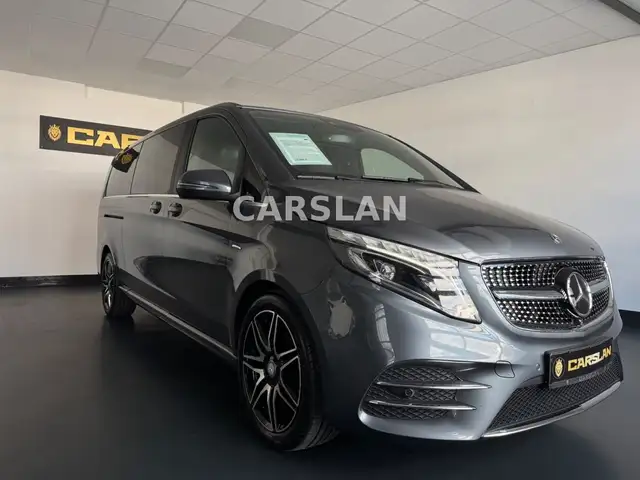 Mercedes-Benz V-Class view 5