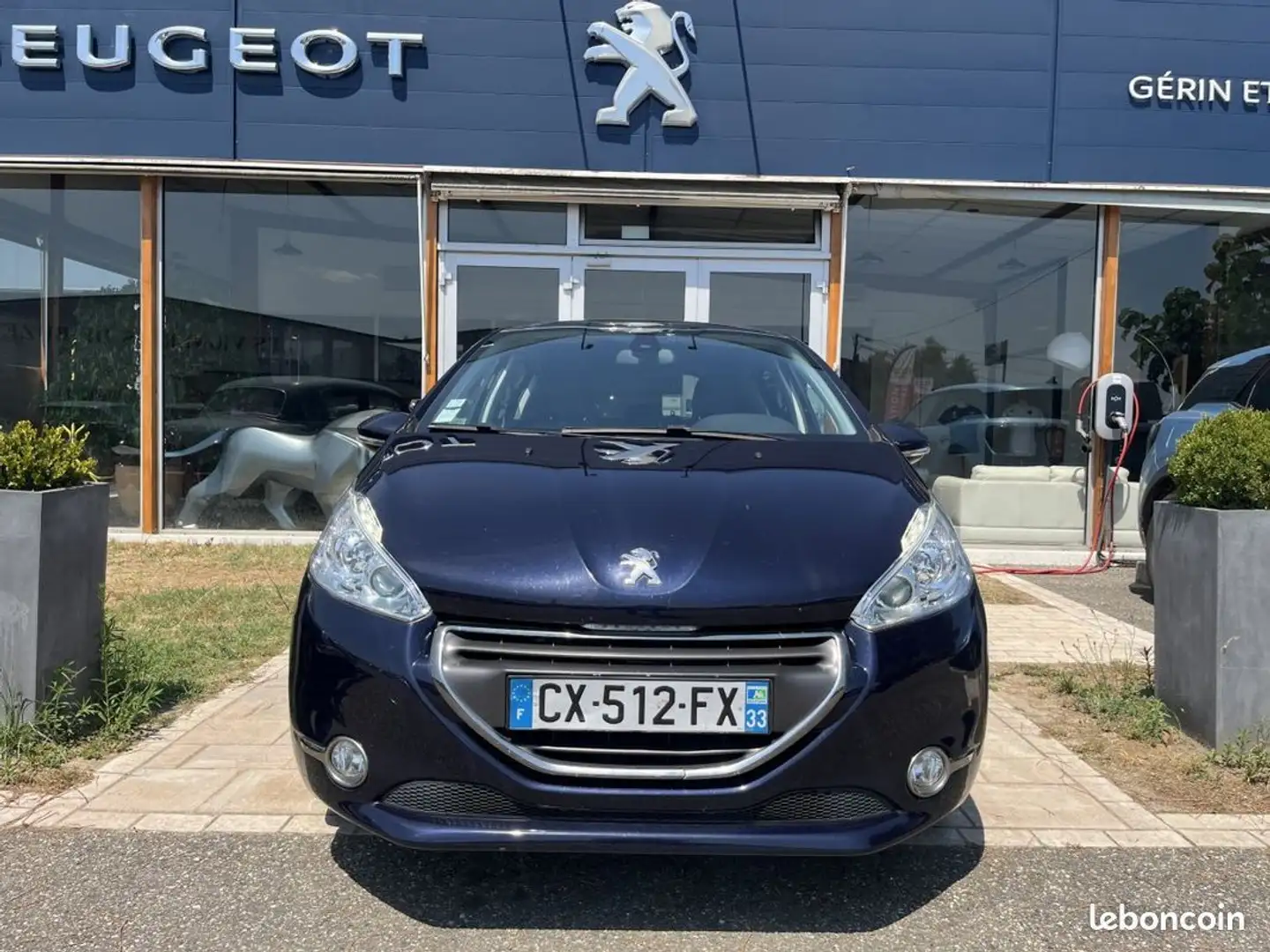 Peugeot 208 1.6 E-HDI 115 Féline Bleu - 2