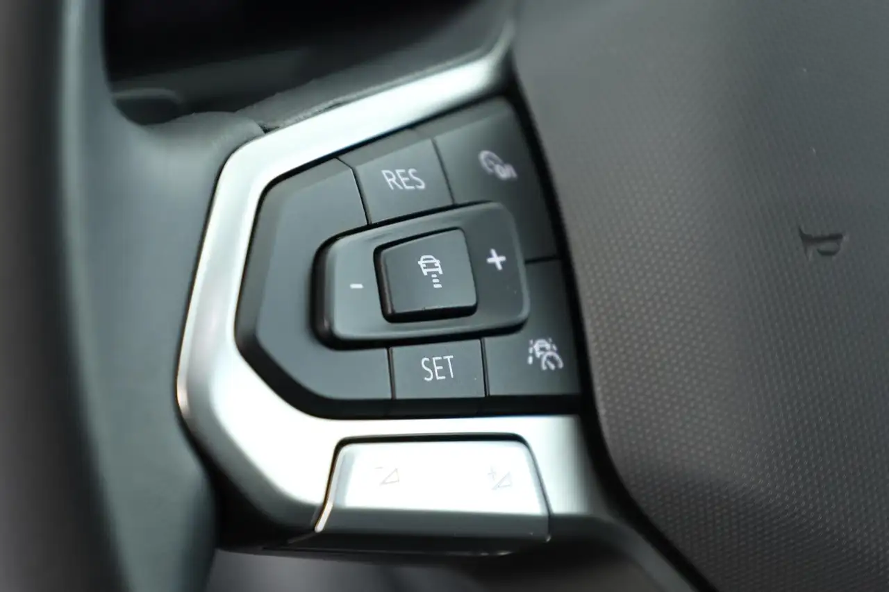 Volkswagen T-Cross 1.0 TSI DSG R-Line IQ.LIGHT Navi ACC Kam, миниатюра 17