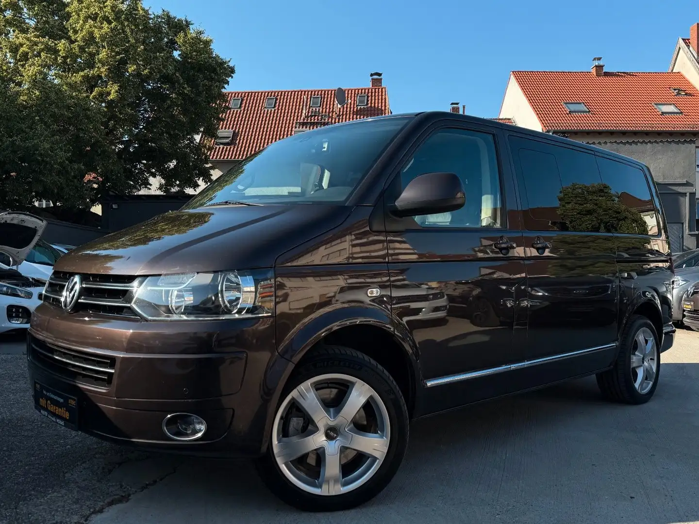 Volkswagen T5 Multivan Highline *DSG*BEHINDERTENGERECHT*TÜV Bruin - 1