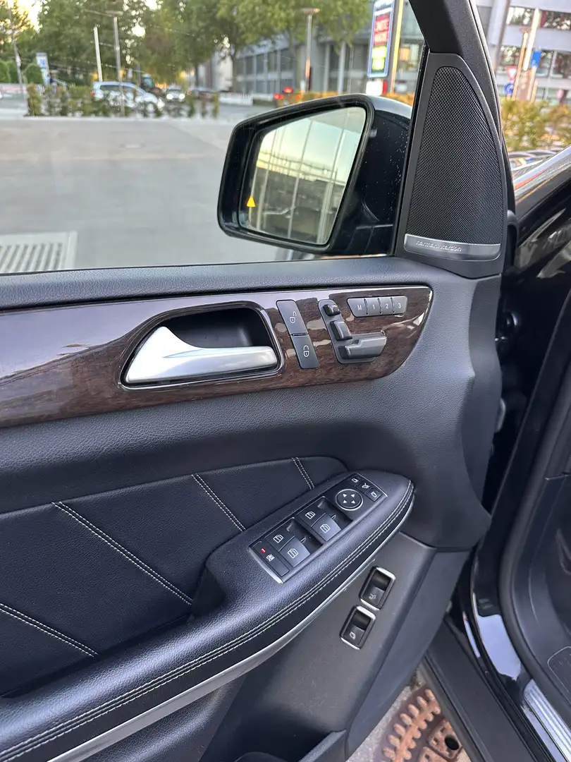 Mercedes-Benz GL 350 GL 350 BlueTec 4Matic (166.824) Schwarz - 1
