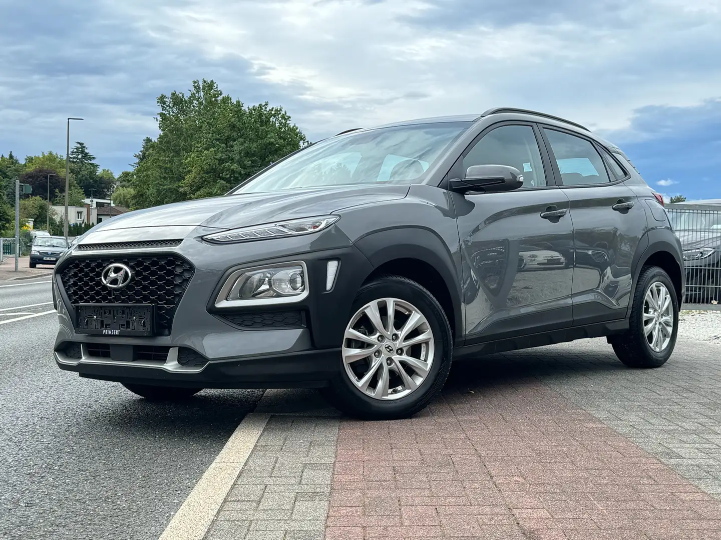 Hyundai KONA 2WD KRELL Sound Rkam Navi Spurhalte Unfallfrei TOP - 1