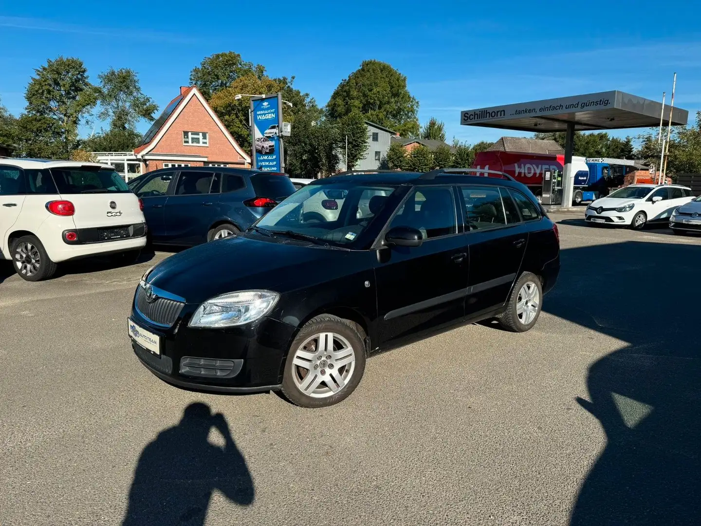 Skoda Fabia 1,6l AUTOMATIK/KLIMA/TEMPOMAT Schwarz - 1