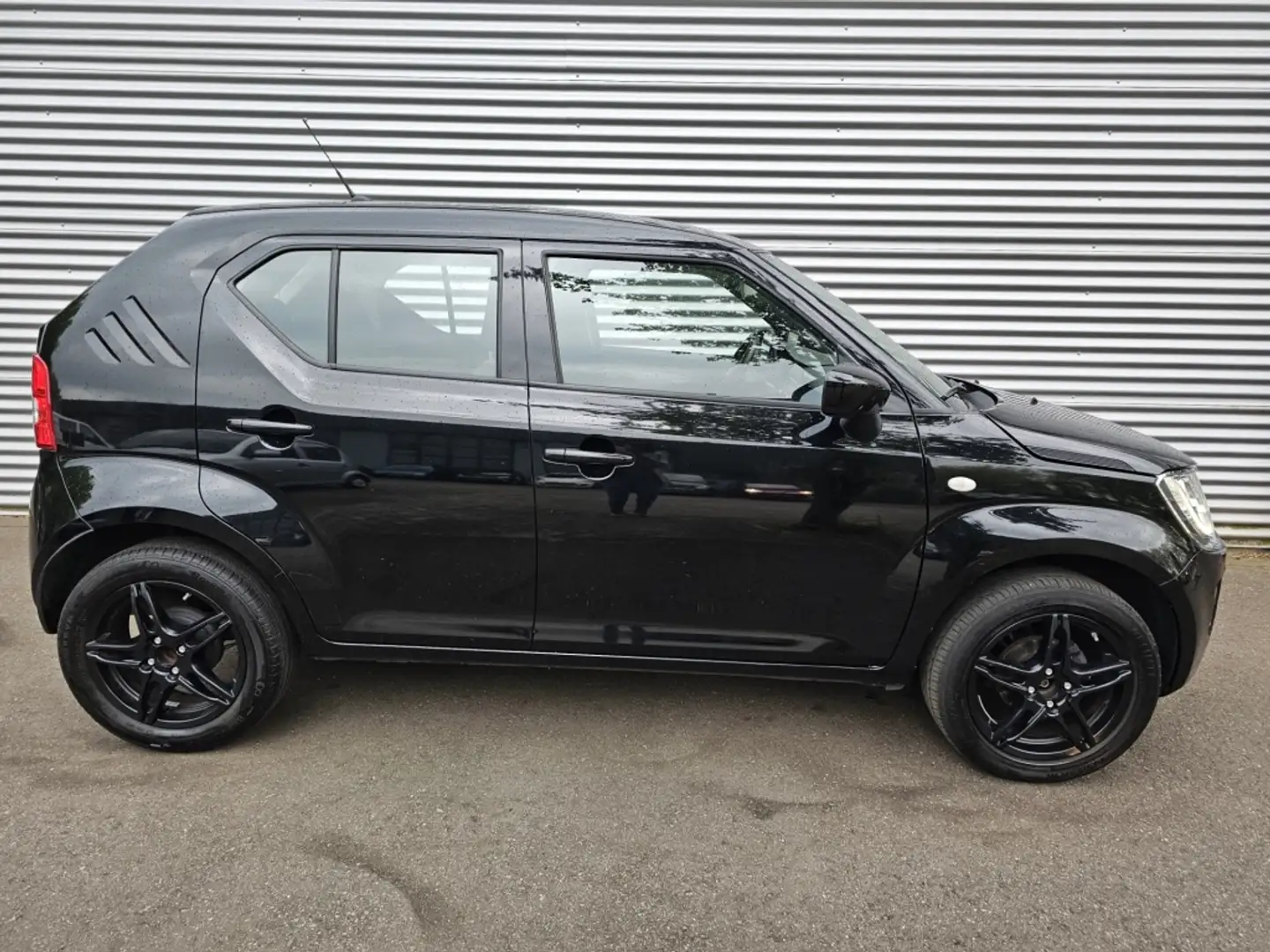 Suzuki Ignis 1.2 SH Comfort Noir - 1