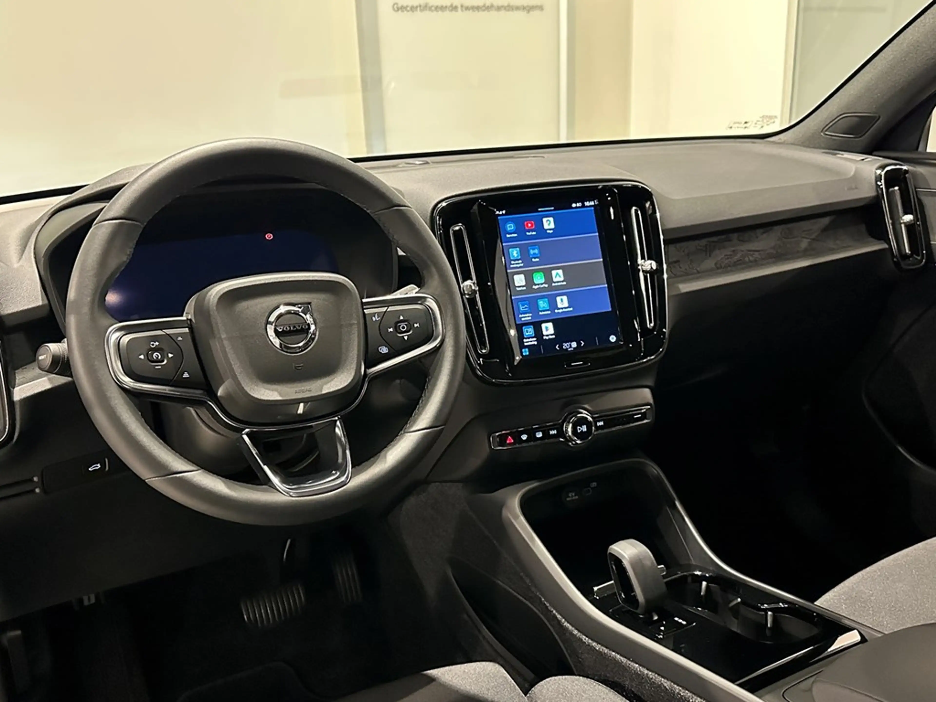 Volvo C40 Recharge Extended Range — photo 4