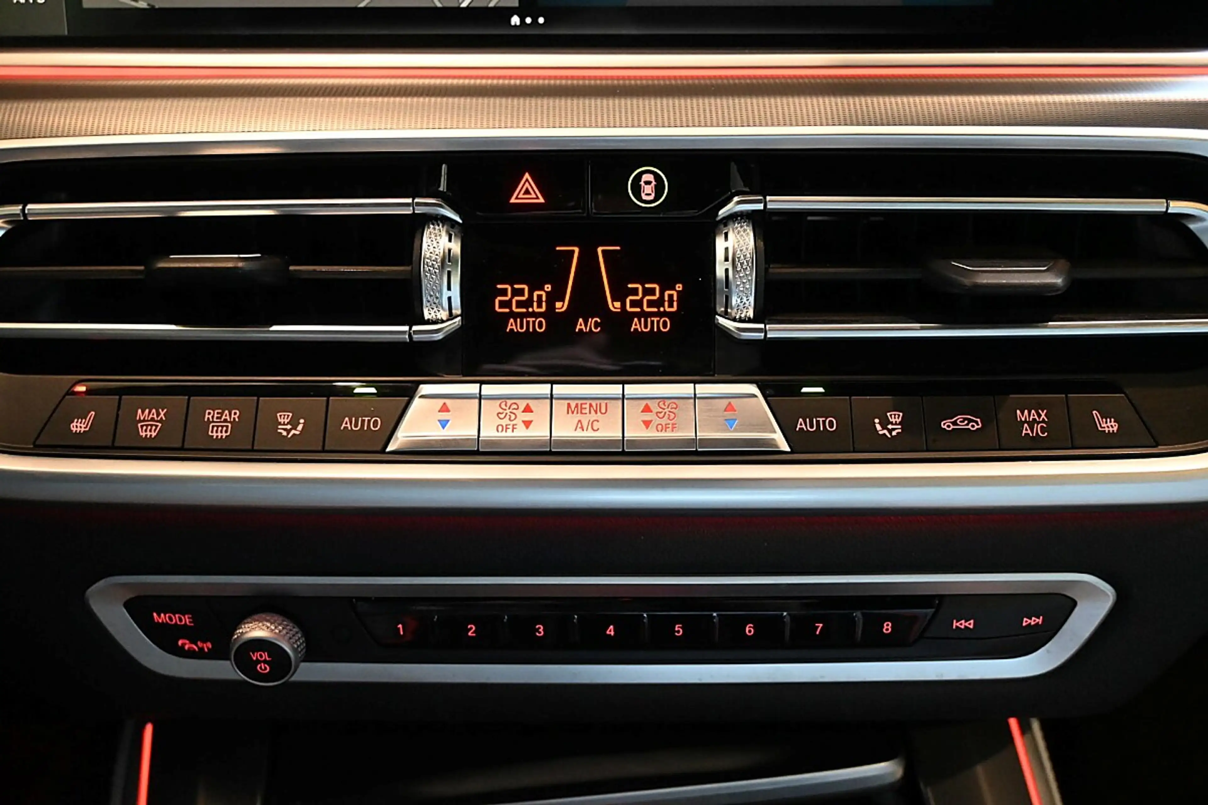 BMW X5 xDrive45e M Sport; ACC, 360°Kamera, Adaptives F... — photo 14