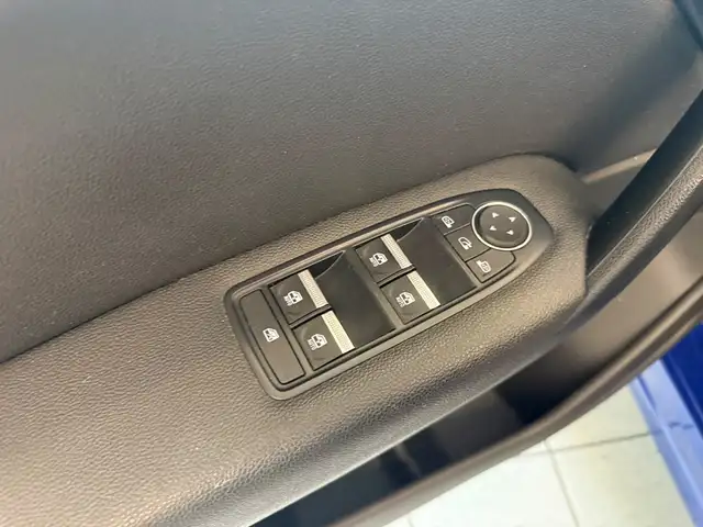 Renault Captur view 25