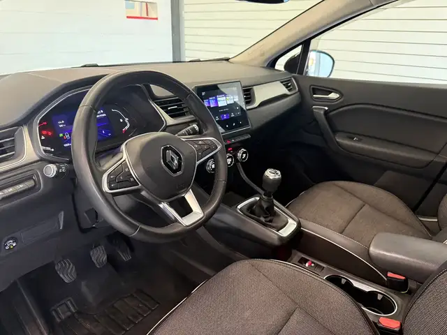 Renault Captur view 9