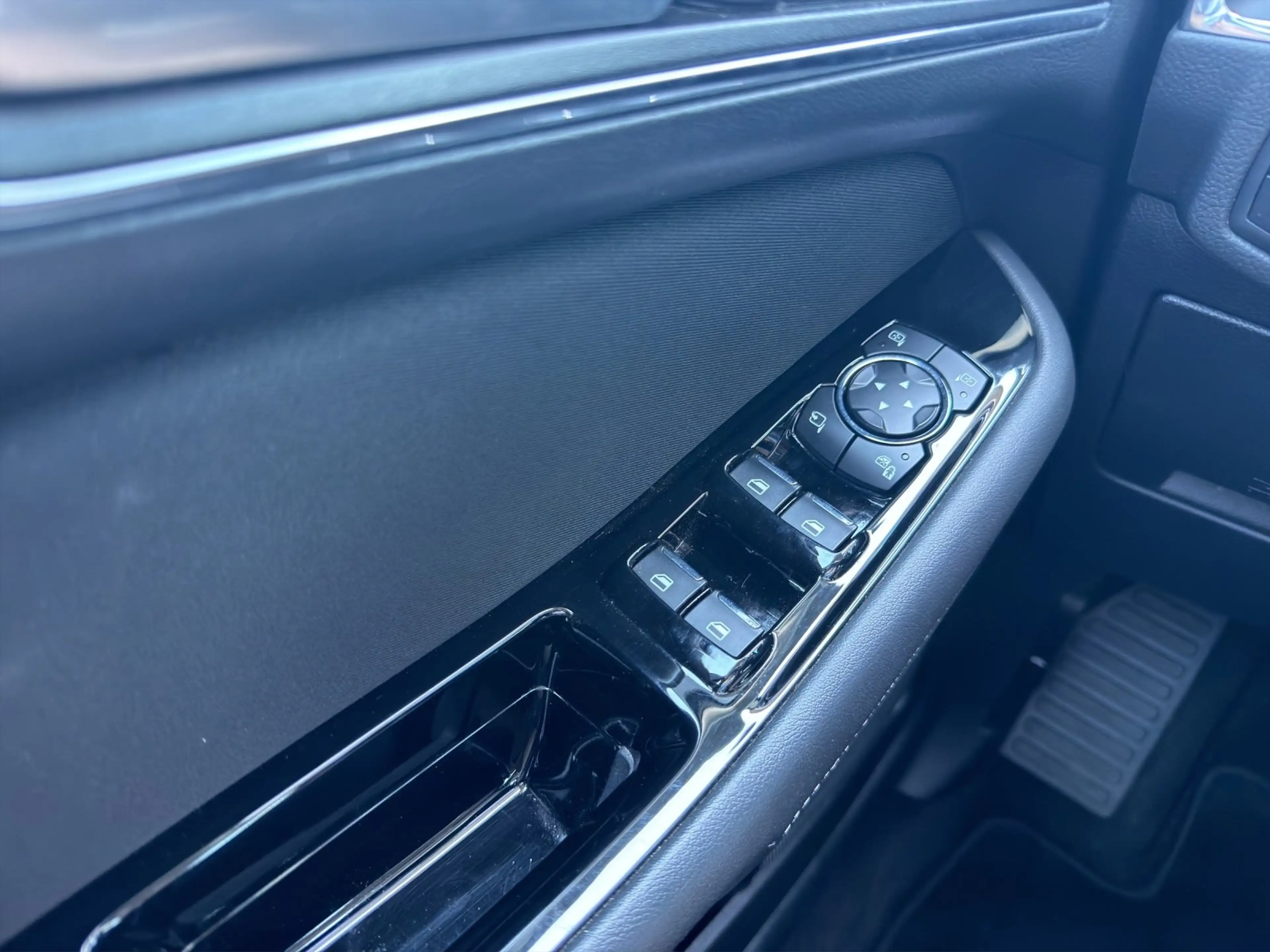 Ford S-Max 2.0 EB Titanium Allrad Standh RFK SH AHK — photo 12